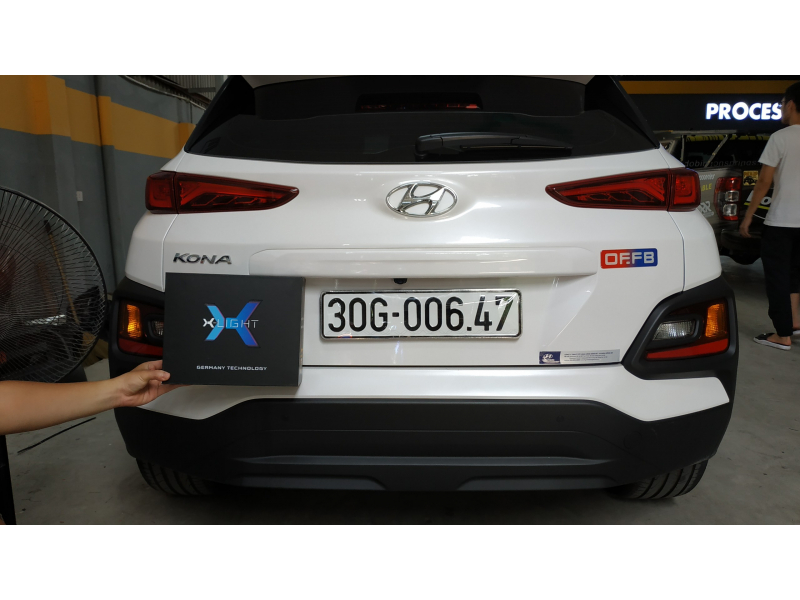 Độ đèn nâng cấp ánh sáng Bi Led XLight V20 cho Hyundai Kona