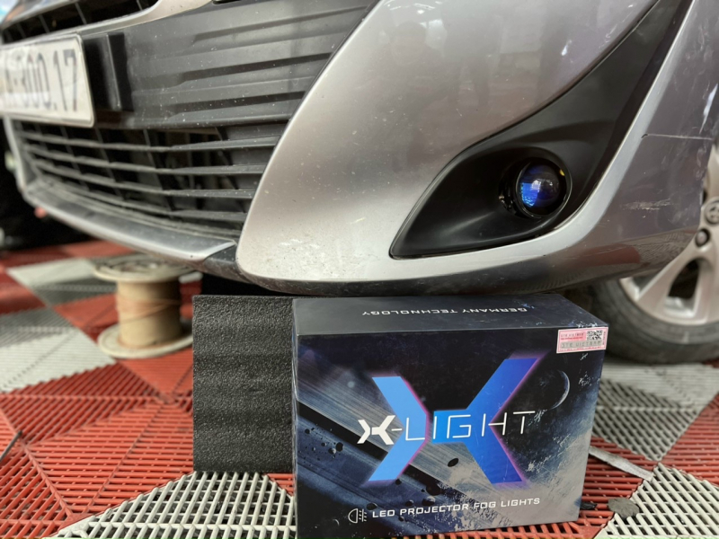 Độ đèn nâng cấp ánh sáng Nâng cấp bi gầm X-Light F10