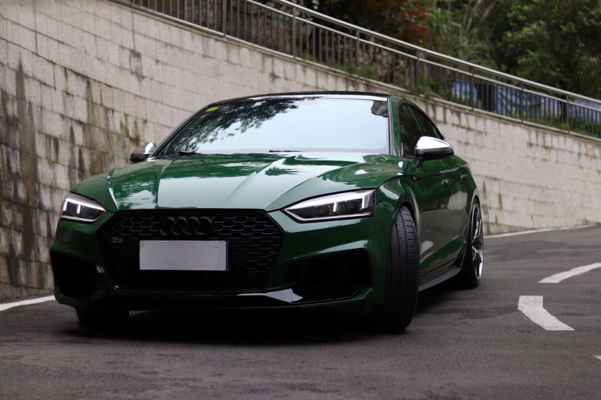 AX PPF/WRAP FILM ULTRA GLOSS IRISH GREEN – XANH AILEN SIÊU BÓNG AUDI S5